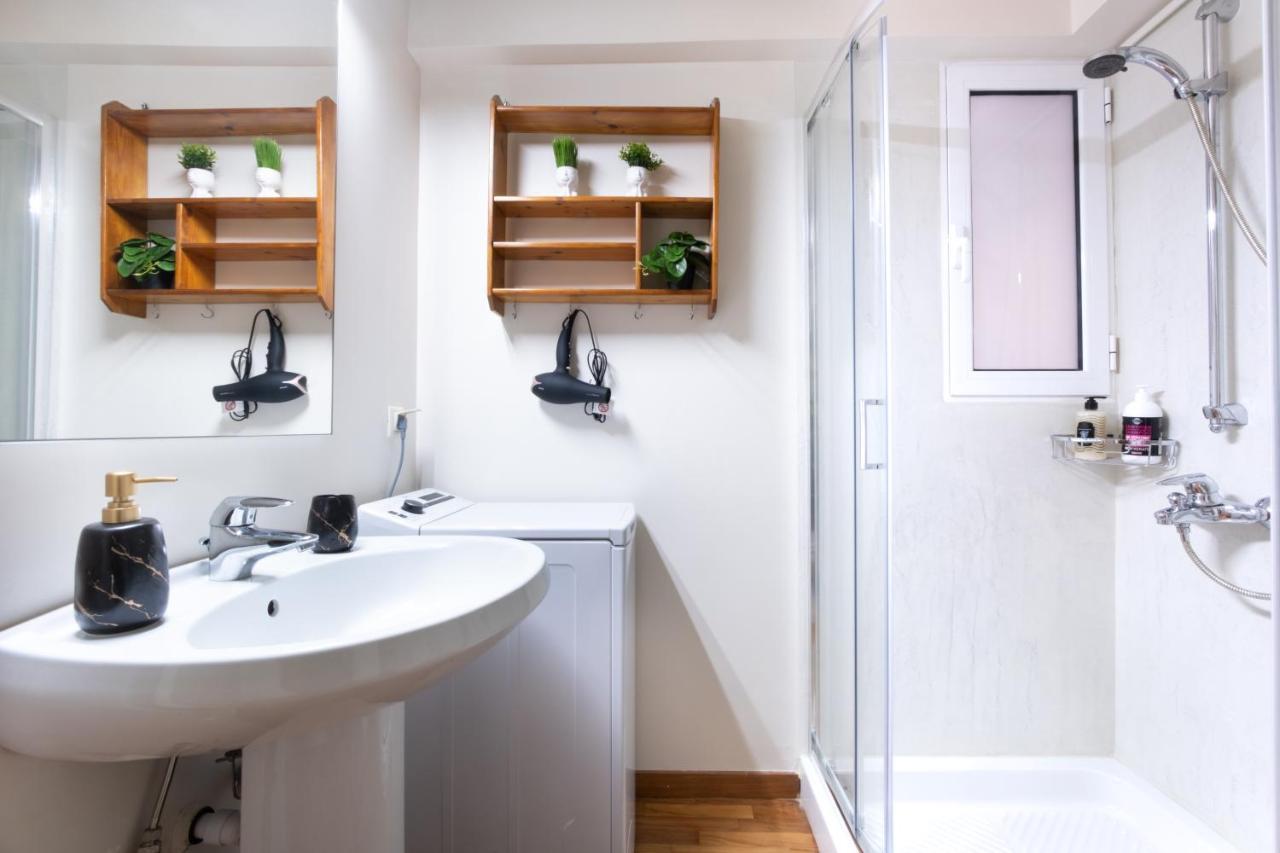 Glamorous Apt In Kolonaki Athen Exterior foto